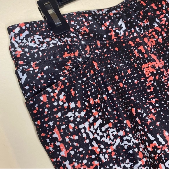 Adidas Golf Capri Pants - Picture 4 of 7